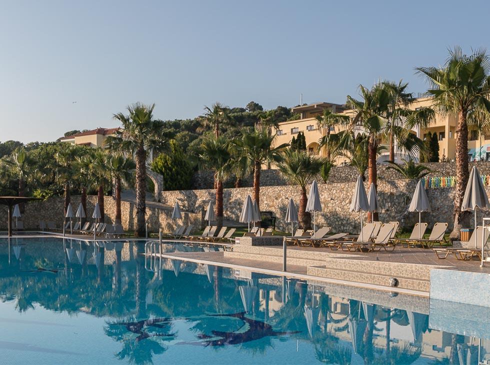 Langley Resort Almirida Bay מראה חיצוני תמונה